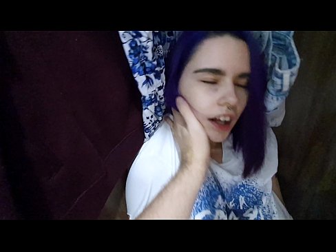 ❤️ Megtaláltam a nővéremet a szekrényben, és segítettem neki elélvezni. ❤ Porno at hu.hentaidude.ru ❌️